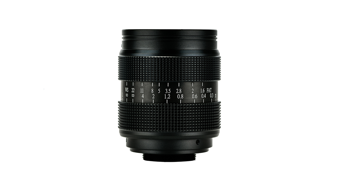 APS-C  33mm