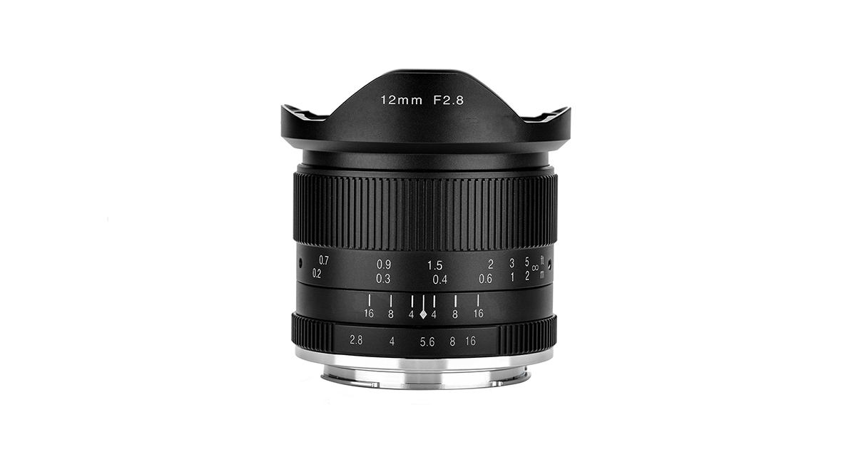 12mm   F2.8